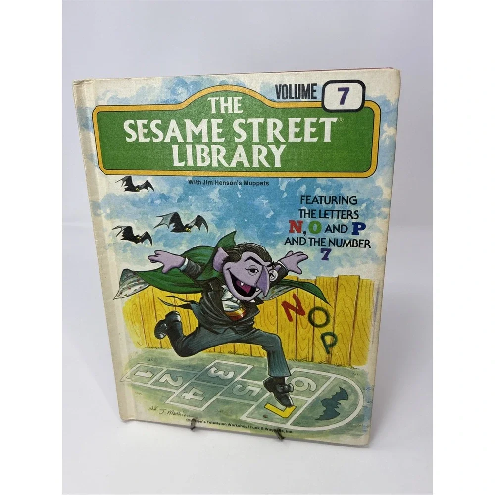Vintage‎ Sesame Street Library Books Lot Volumes 4 7 8 Funk & Wagnalls Muppets